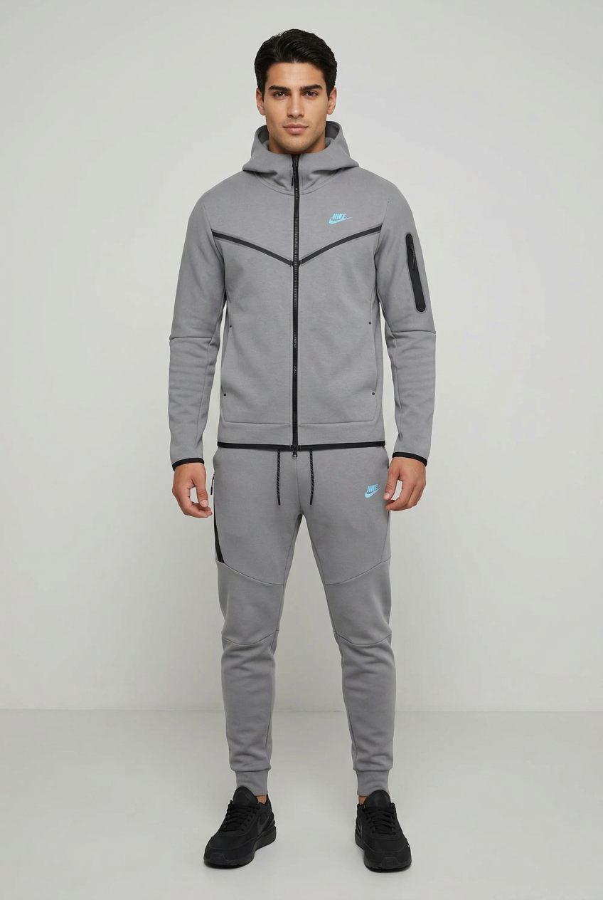 Nike Tech Completo Tuta
