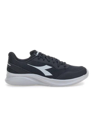 Diadora Robin 6