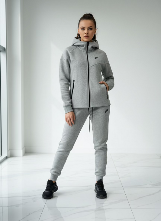 Completo Tuta Nike Tech